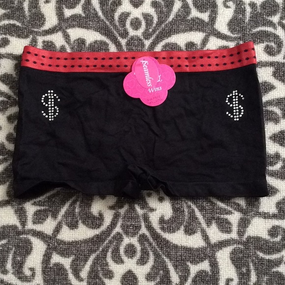 Women’s Panties Seamless Black Boy-Shorts One Size - Picture 1 of 2
